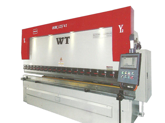 折彎機